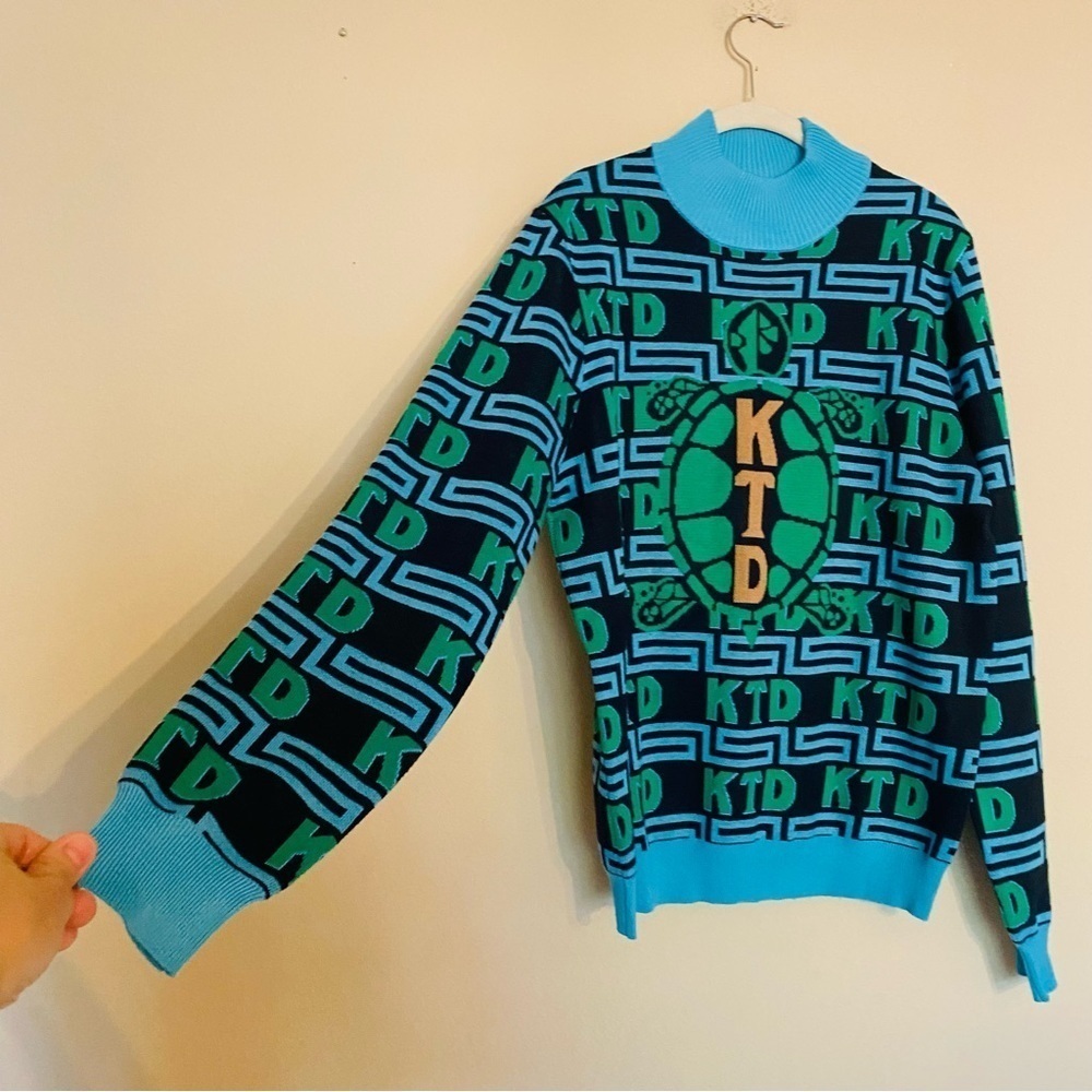RARE Kentucky Derby Turtle KTD Sweater Size Large Knit Unique Item Colorful Art